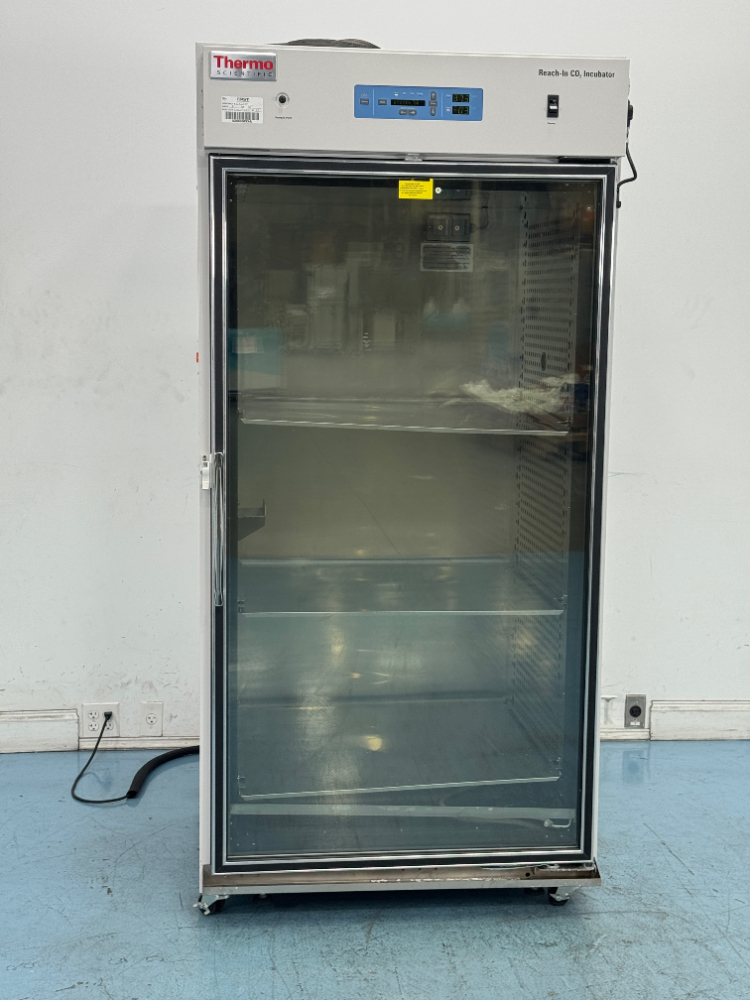 Image of Thermo Scientific Reach-In CO2 Incubator